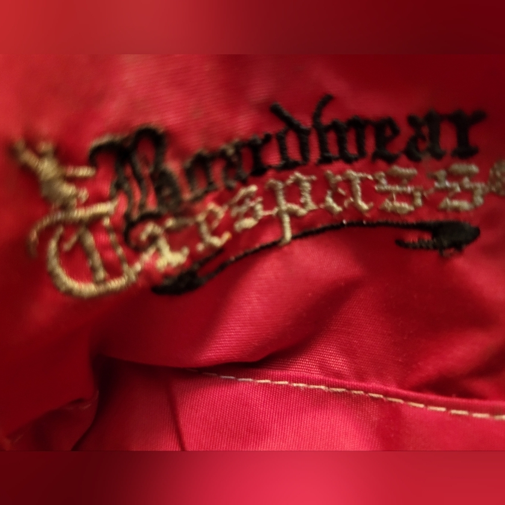 Vintage Trespass Boardware Men's Red and Black Jacket with Hoodie - Size L - Picture 5 of 11